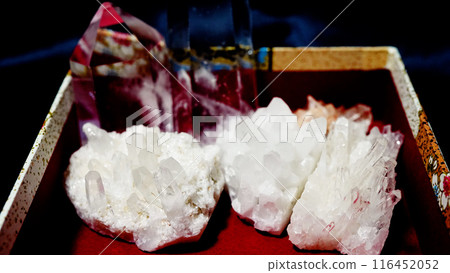 水晶 116452052