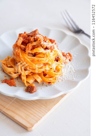 Tagliatelli with meat sauce Tagliatelli with meat sauce 116452572