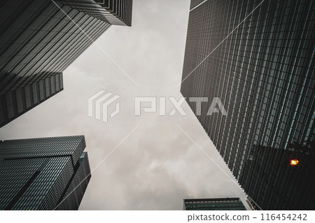 Skyscraper windows (Marunouchi) 116454242
