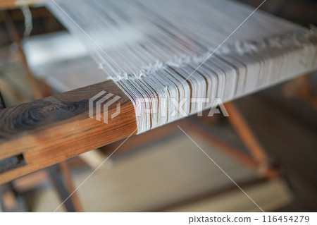 Retro weaving machine (Showa image) 116454279