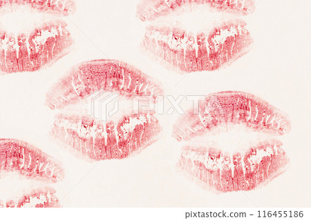 imprint of red lipstick, kiss, beautiful red lips 116455186