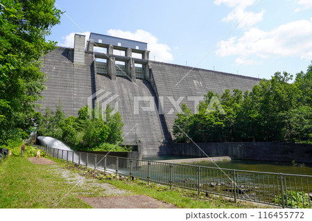 從水壩下方看金山水壩 116455772