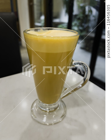 Iced Thai tea topping milk foam Iced Thai tea topping milk foam 116456305