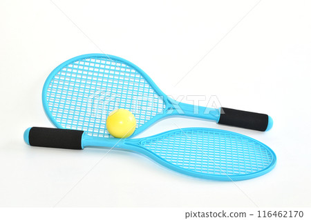 Children's tennis rackets are blue. 116462170