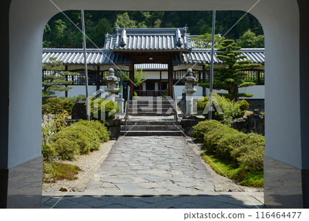 View of the temple grounds from the temple gate of Koshoji Temple, Uji City, Kyoto Prefecture View of the temple grounds from the temple gate of Koshoji Temple, Uji City, Kyoto Prefecture 116464477