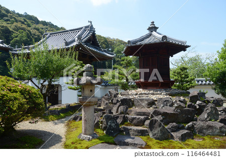 Koshoji Temple, Sanmon Gate and Akihadō Hall, Uji City, Kyoto Prefecture 116464481
