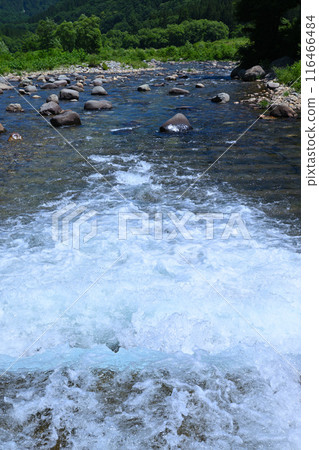 Kiyotsu River - Scenery of a raging river, Yuzawa Town, Niigata Prefecture Kiyotsu River - Scenery of a raging river, Yuzawa Town, Niigata Prefecture 116466484