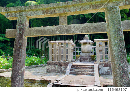 松江藩主月照時直正鬆平家的墓地 116468197