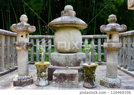 松江藩主月照時直正鬆平家的墓地 116468198