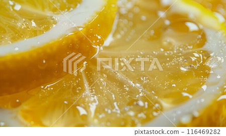 Fresh lemon slices close-up 116469282
