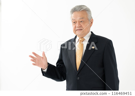 商業資深男律師 116469451