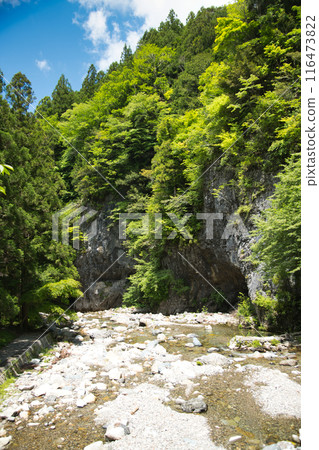 萬藤岩屋（萬藤洞）[奈良縣天川村] 116473822
