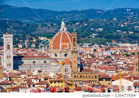 Travel scenery of Florence, the flower city of Italy with a beautiful cathedral Travel scenery of Florence, the flower city of Italy with a beautiful cathedral 116477684