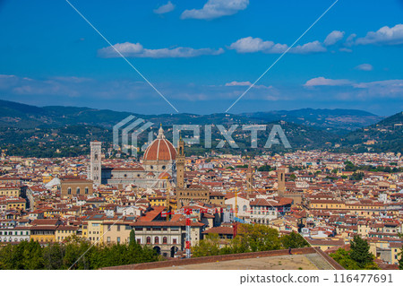 Travel scenery of Florence, the flower city of Italy with a beautiful cathedral 116477691