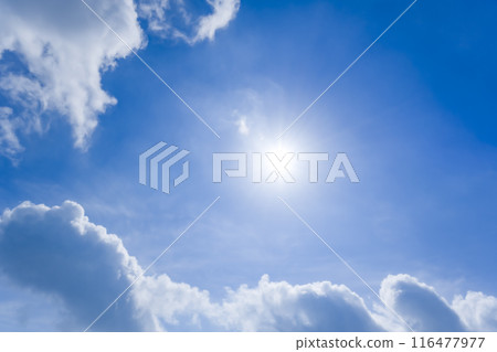 夏天的天空、陽光和雲彩橫濱 116477977