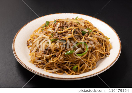 Fried noodles with peppers and minced meat Fried noodles with peppers and minced meat 116479364