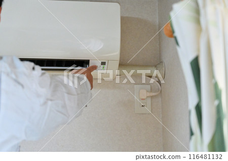 Air conditioner installation work inspection 116481132