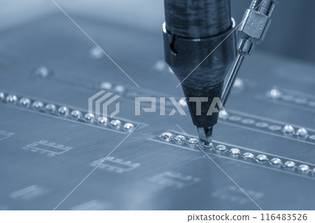 The automatic soldering machine operation with PCB board. 116483526