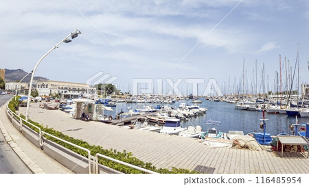 View over the marina of the Sicilian city of Palermo during the day 116485954