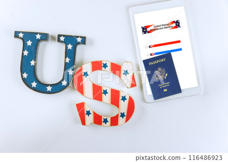 US voters are ready to submit their ballots for presidential election 2024, provided that they are citizens of United States 116486923