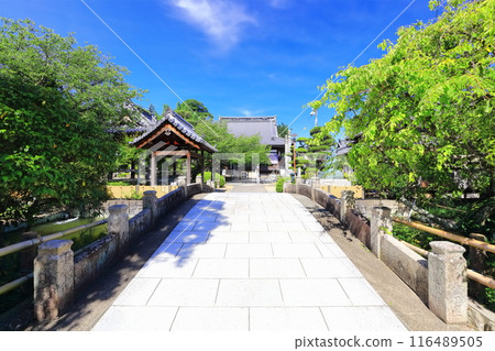 [香川縣] 四國聖地「72號寺」曼陀羅寺（伽拜石山/延命院） 116489505