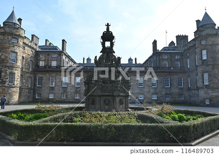 [UK, Scotland] Palace of Holyroodhouse, Edinburgh 116489703