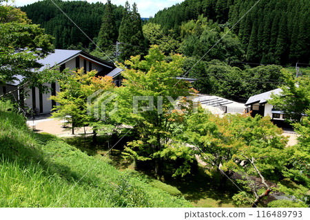位於阿蘇郡小國町的“北里柴三郎紀念館”,被里山綠意環繞的旅遊設施 位於阿蘇郡小國町的“北里柴三郎紀念館”,被里山綠意環繞的旅遊設施 116489793