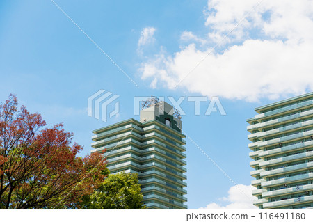 Cityscape, apartment building, greenery 116491180