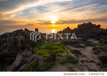 Sixteen Rakan Rocks - Evening Scenery 116492722