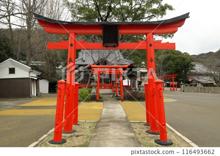 Torii gate of Oshima Shrine in Mihara City 116493662