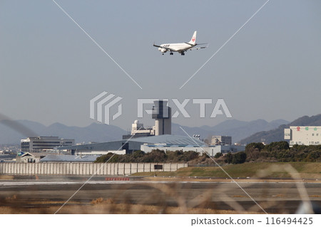 Osaka Airport, Itami Airport, airplanes landing from the Senri River bank Osaka Airport, Itami Airport, airplanes landing from the Senri River bank 116494425