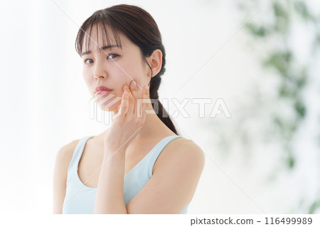 Women's beauty Women's beauty 116499989