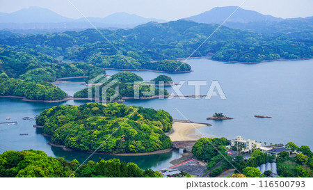 Iroha Island in Hizen Town, Karatsu City 116500793