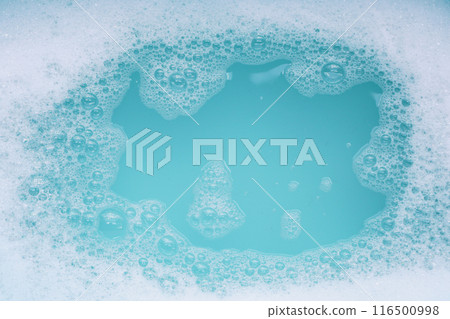 Detergent foam bubble on water. Blue background, Soap sud 116500998