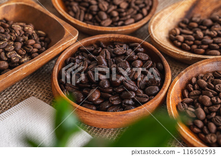Coffee beans  116502593