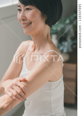 女生 女孩 女性 116507895
