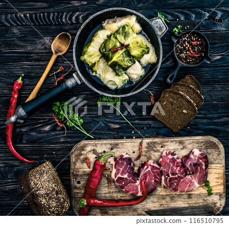 Traditional ukrainian meal called golubtsi 116510795