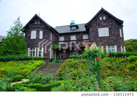 Rose garden and greenery of the former Furukawa Gardens Western-style building 116511473