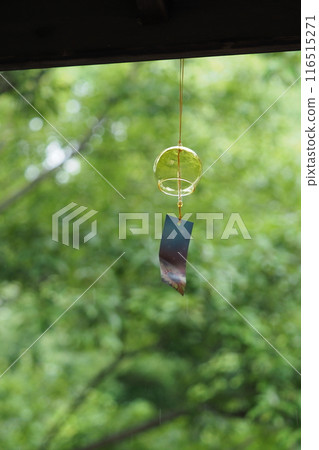 公園涼亭裡掛著風鈴 116515271