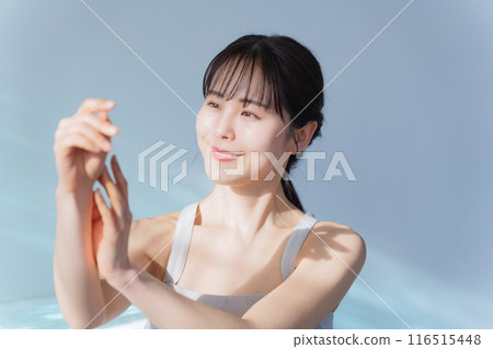 年輕女性美容保養 116515448