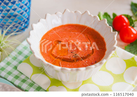 Summer dish: Gazpacho 116517040