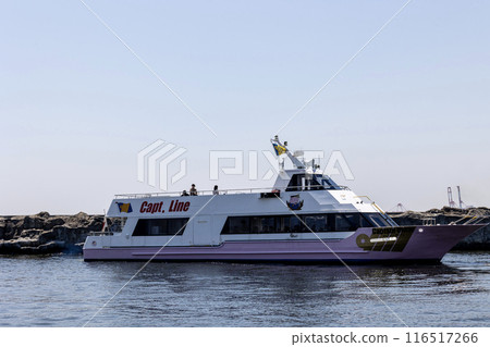 Captain Line shuttle cruiser at the pier (photographed in June 2024) Captain Line shuttle cruiser at the pier (photographed in June 2024) 116517266
