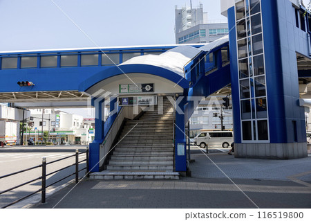 Exit 1 of Osakako Station on the Osaka Municipal Subway Chuo Line (photographed in June 2024) 116519800