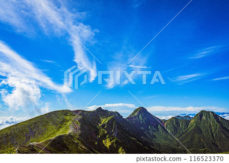 Yatsugatake: Mount Yokodake, Mount Akadake, Mount Amida Yatsugatake: Mount Yokodake, Mount Akadake, Mount Amida 116523370