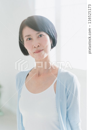 女生 女孩 女性 116525173