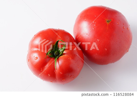 Fresh tomatoes 116528084