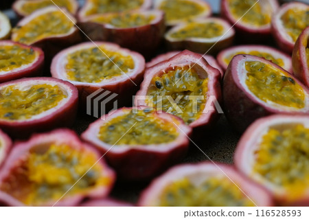 Passion fruit is a fruit that has a sweet and sour taste. Passion fruit is a fruit that has a sweet and sour taste. 116528593