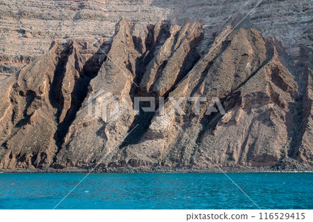 Coastal rocks on the north of Lanzarote, Spain 116529415