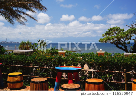 找個能看到海景的地方休息一下 116530947