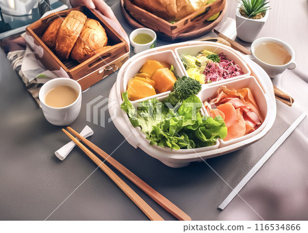 養老院午餐圖片素材 116534866